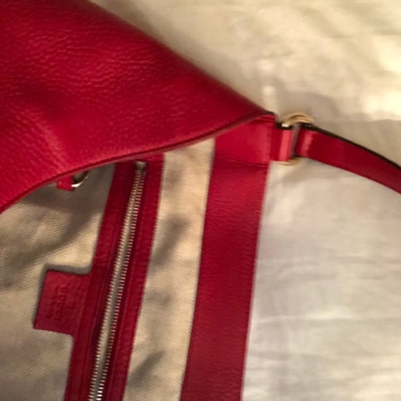 Red Gucci Bag - Picture 7 of 8
